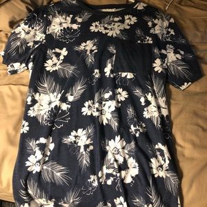 On The Byas Men’s floral shirt (medium)